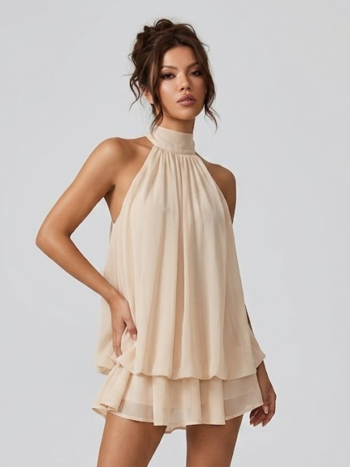 Robe courte femme col montant encolure licou