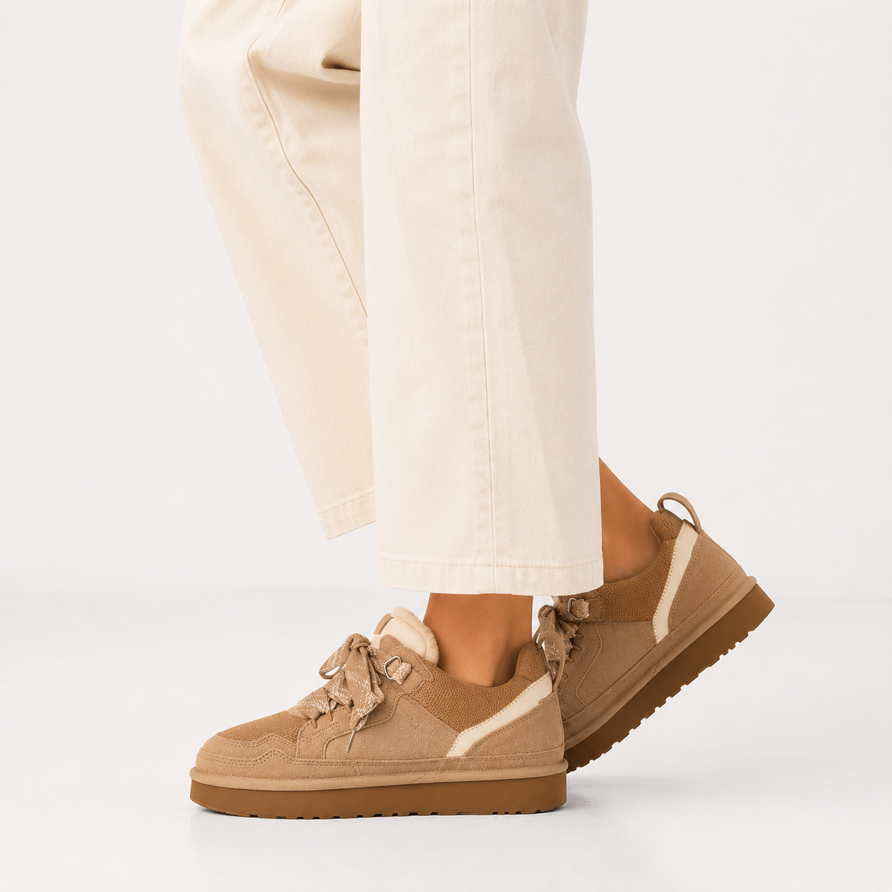 Baskets d’hiver femme en daim, semelle plateforme