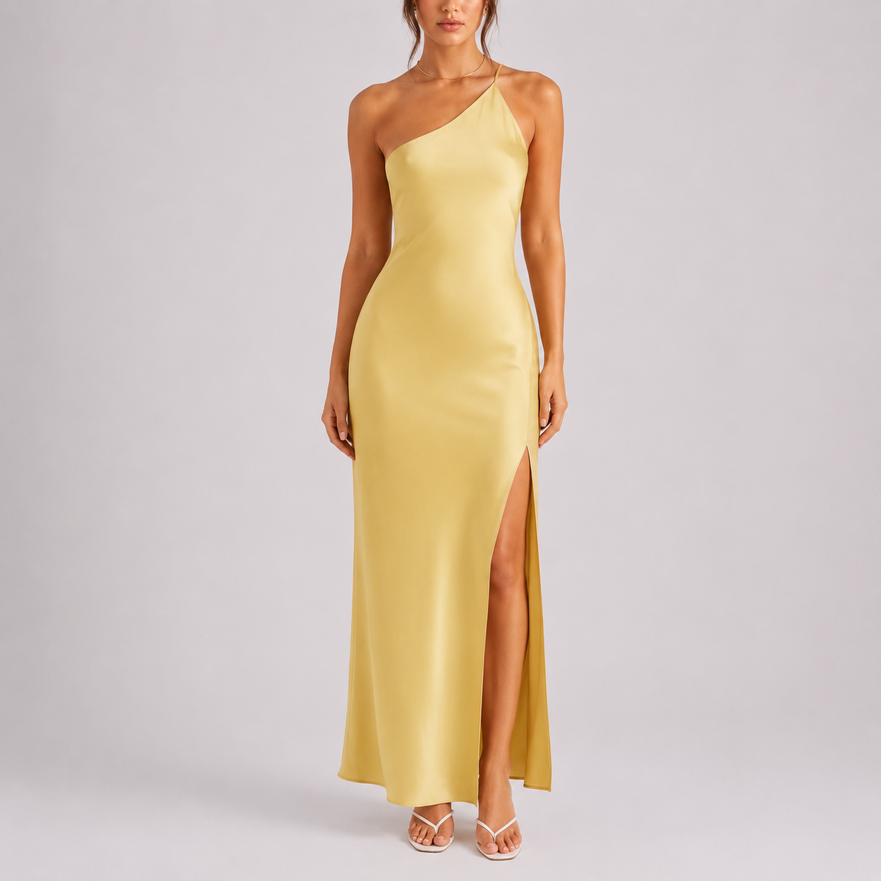 Robe longue femme en satin, une épaule