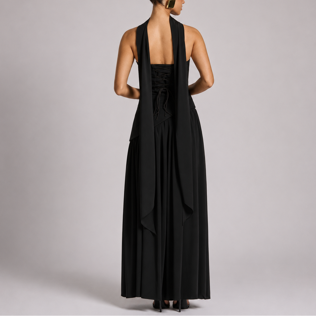 Robe longue femme dos ouvert avec détail foulard