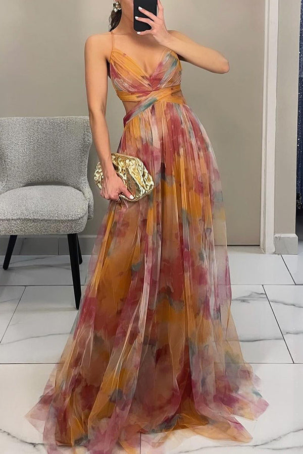 Robe longue femme multicolore à fines bretelles décolleté en V fluide moderne