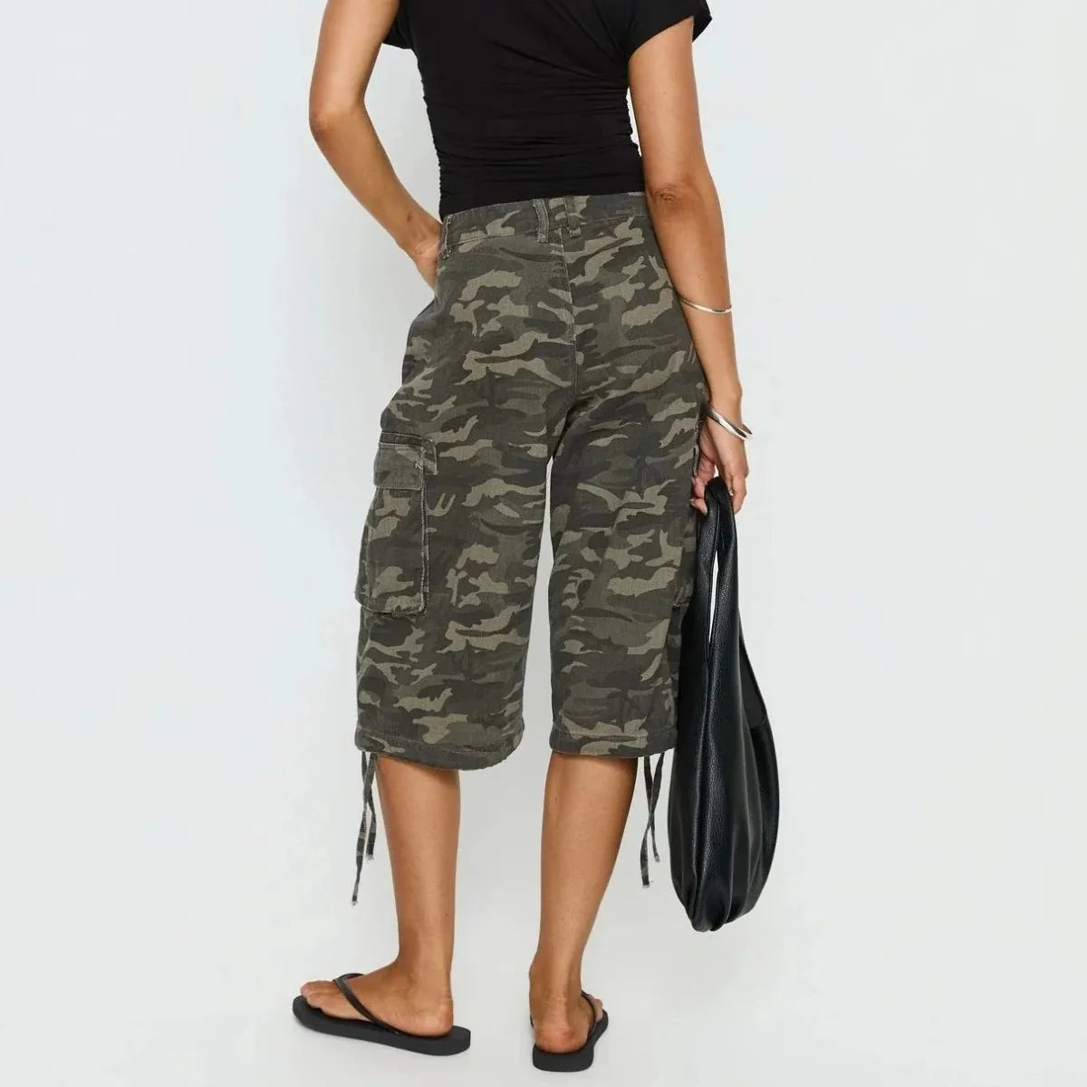 Short cargo long femme à motif camouflage