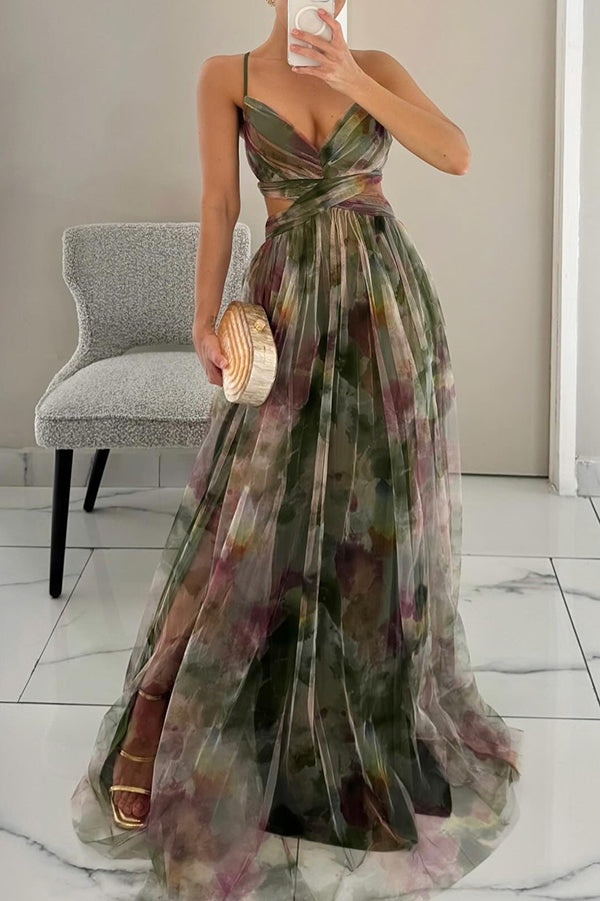 Robe longue femme multicolore à fines bretelles décolleté en V fluide moderne