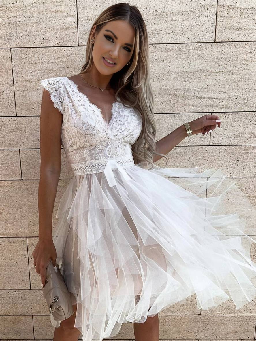 Robe Courte Tulle Volants Dentelle Élégance Soirée moderne