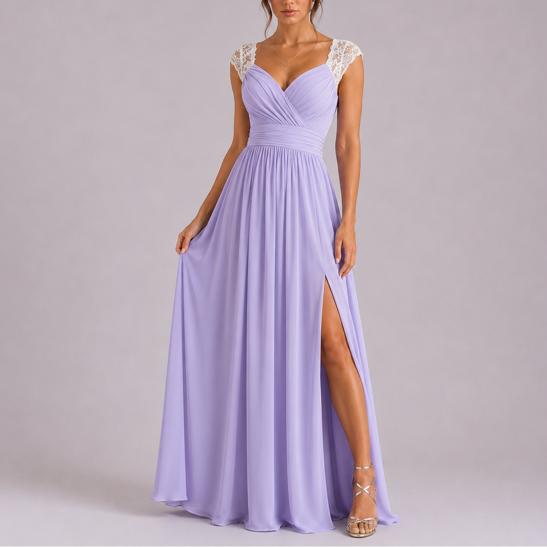 Robe longue femme avec dentelle aux épaules et fente latérale