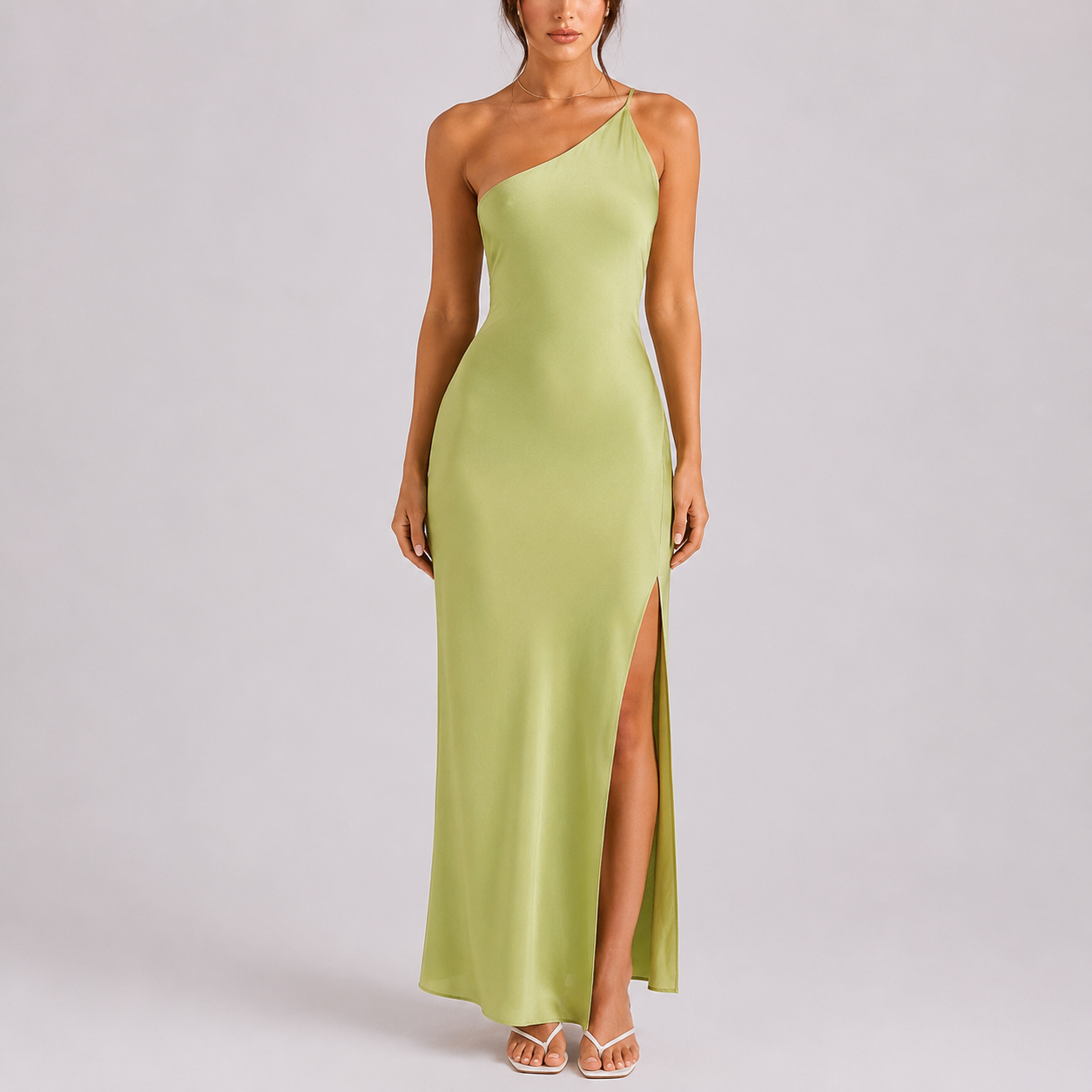 Robe longue femme en satin, une épaule