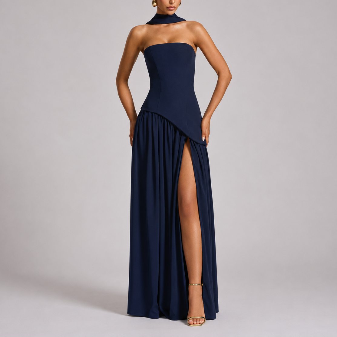 Robe longue femme dos ouvert avec détail foulard