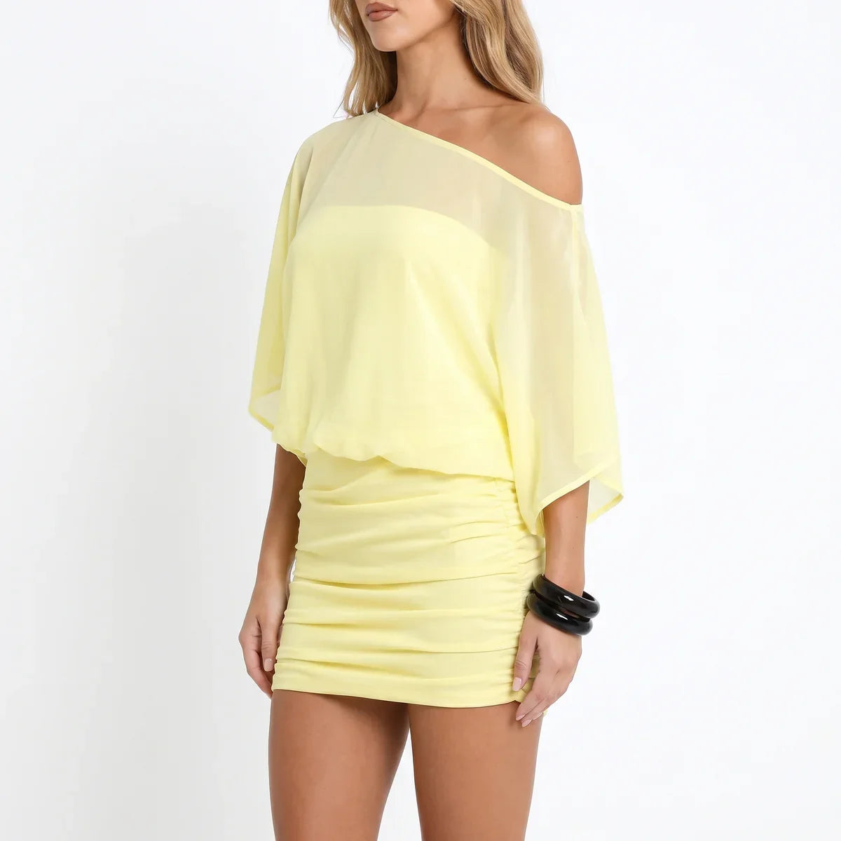Robe mini femme froncée, épaules dénudées